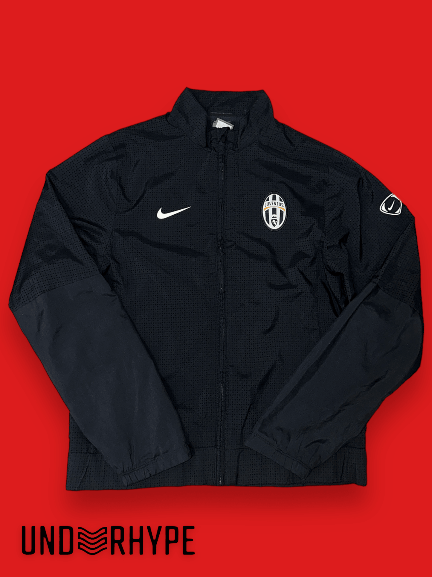 Nike Juventus Turin Vintage Tracksuit - UnderHype